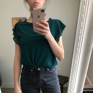 💚💚Zara - flowy blouse